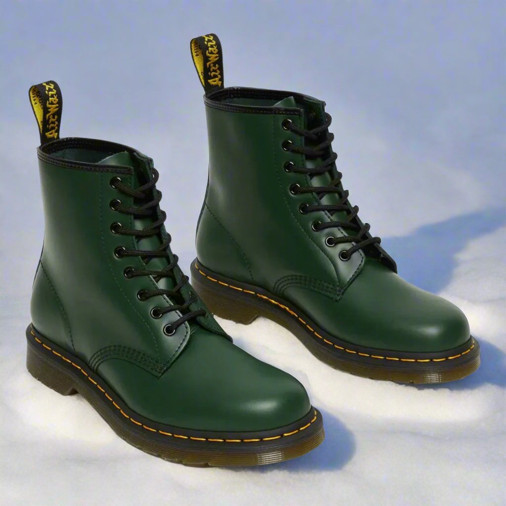 Taylor - Elegant lace-up boots