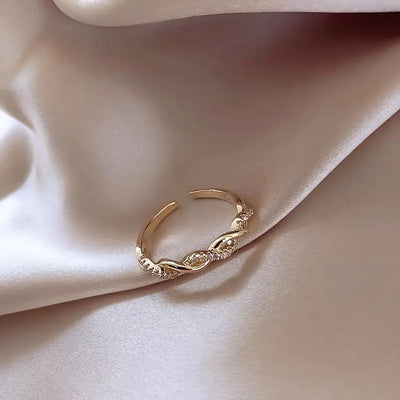 Elegance Ring | Together Against Breast Cancer